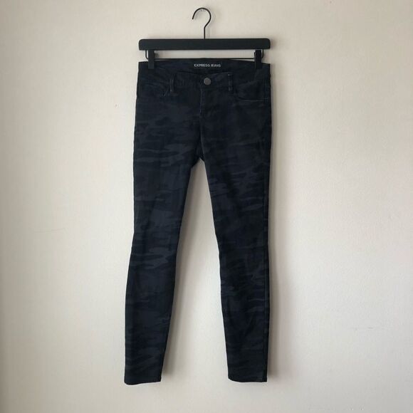 Express Black Camo Skinny Cropped Jeggings Size 0 - Picture 2 of 7